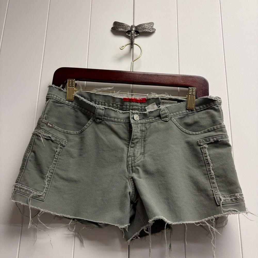 Union Bay Y2K Cargo Cut Off Micro Mini Shorts Womens Size 9 Indie Sleaze Grunge